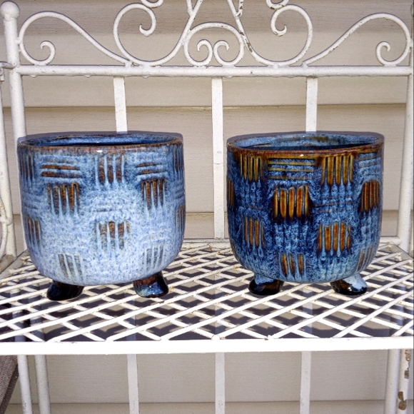 Vintage Other - Pair of Vintage Ceramic Flower Pots